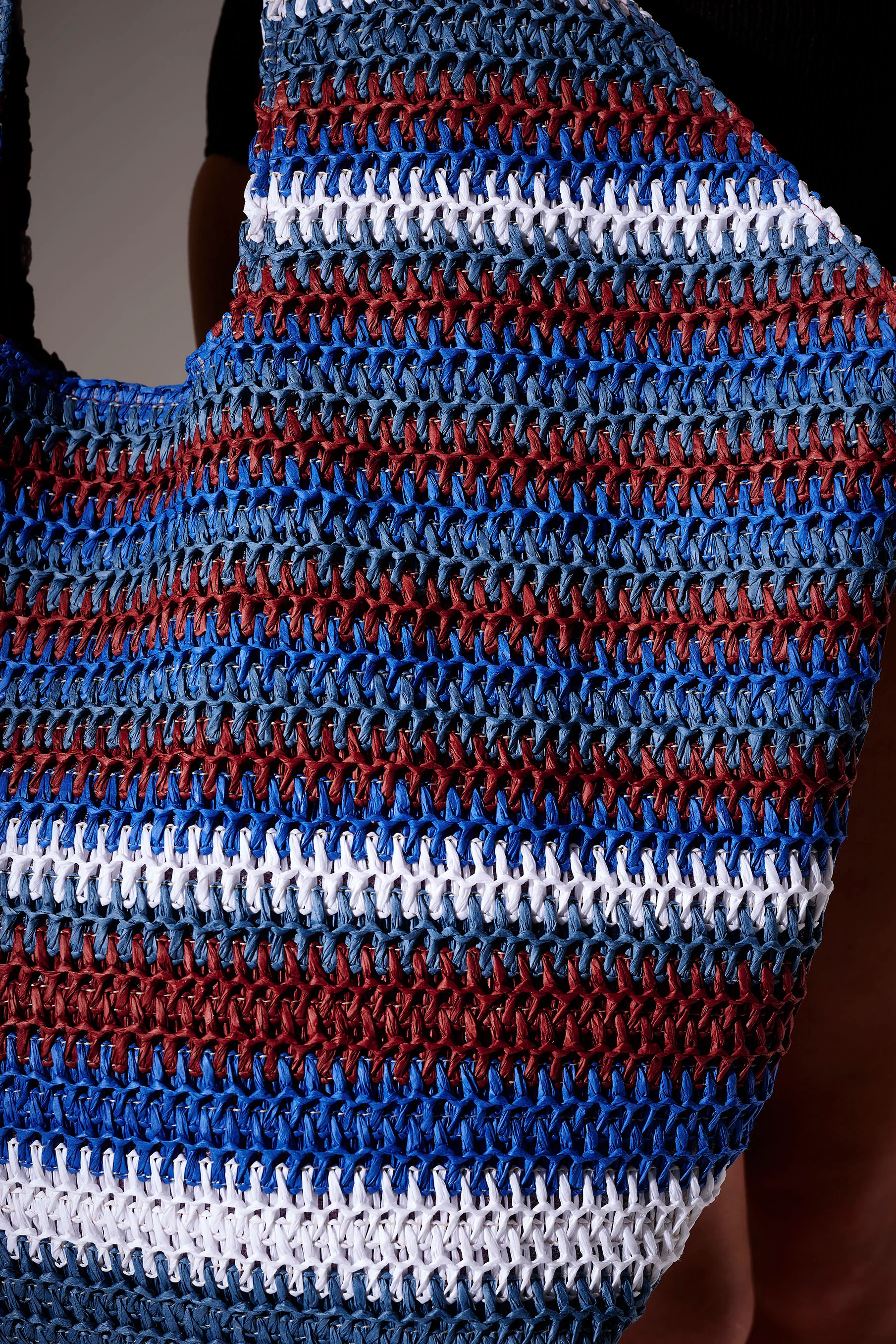 Coastal Oversized Straw Bag in Blue Stripe - Image 4