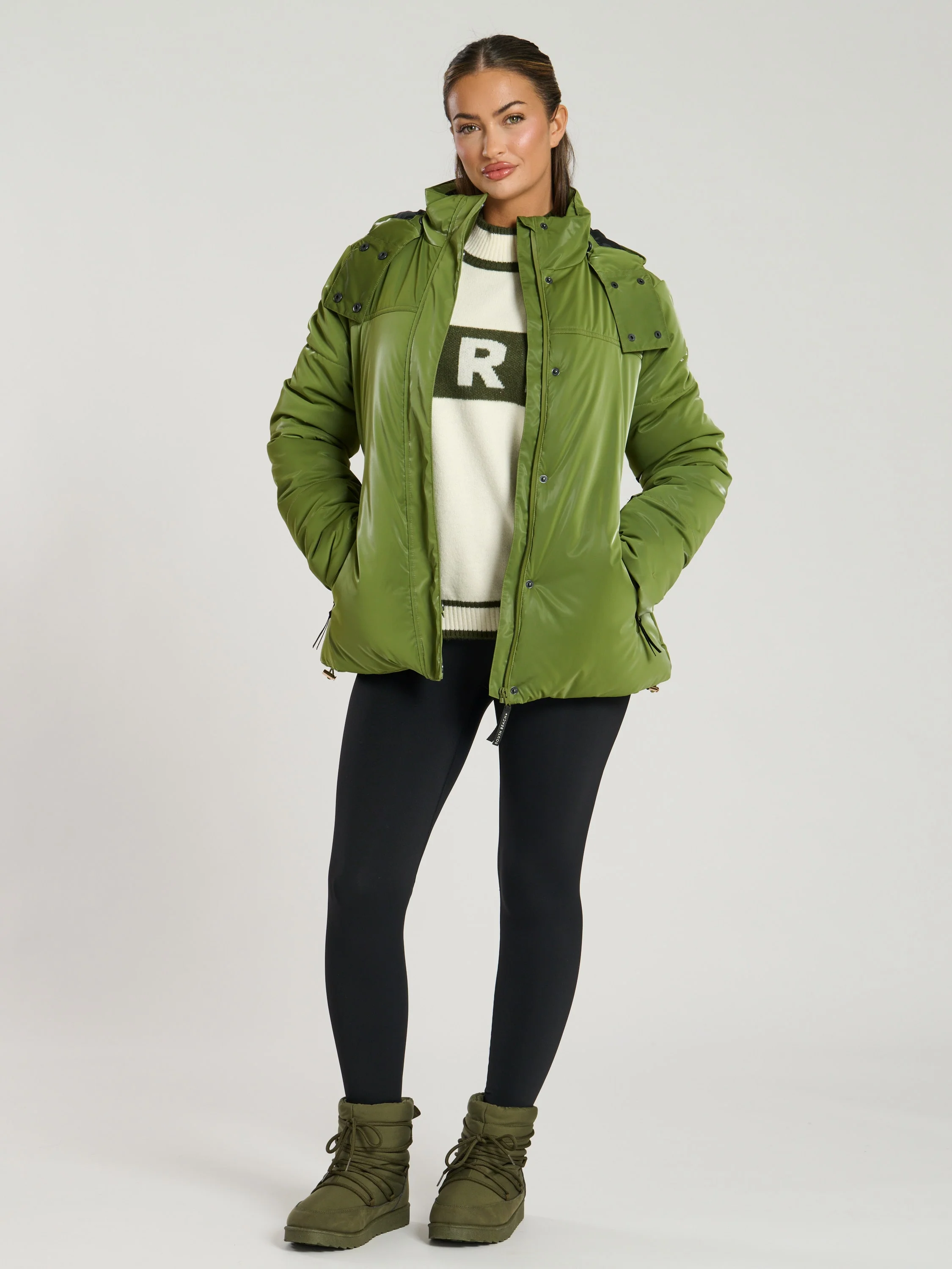 Cloud Padded Jacket in Green - Image 5