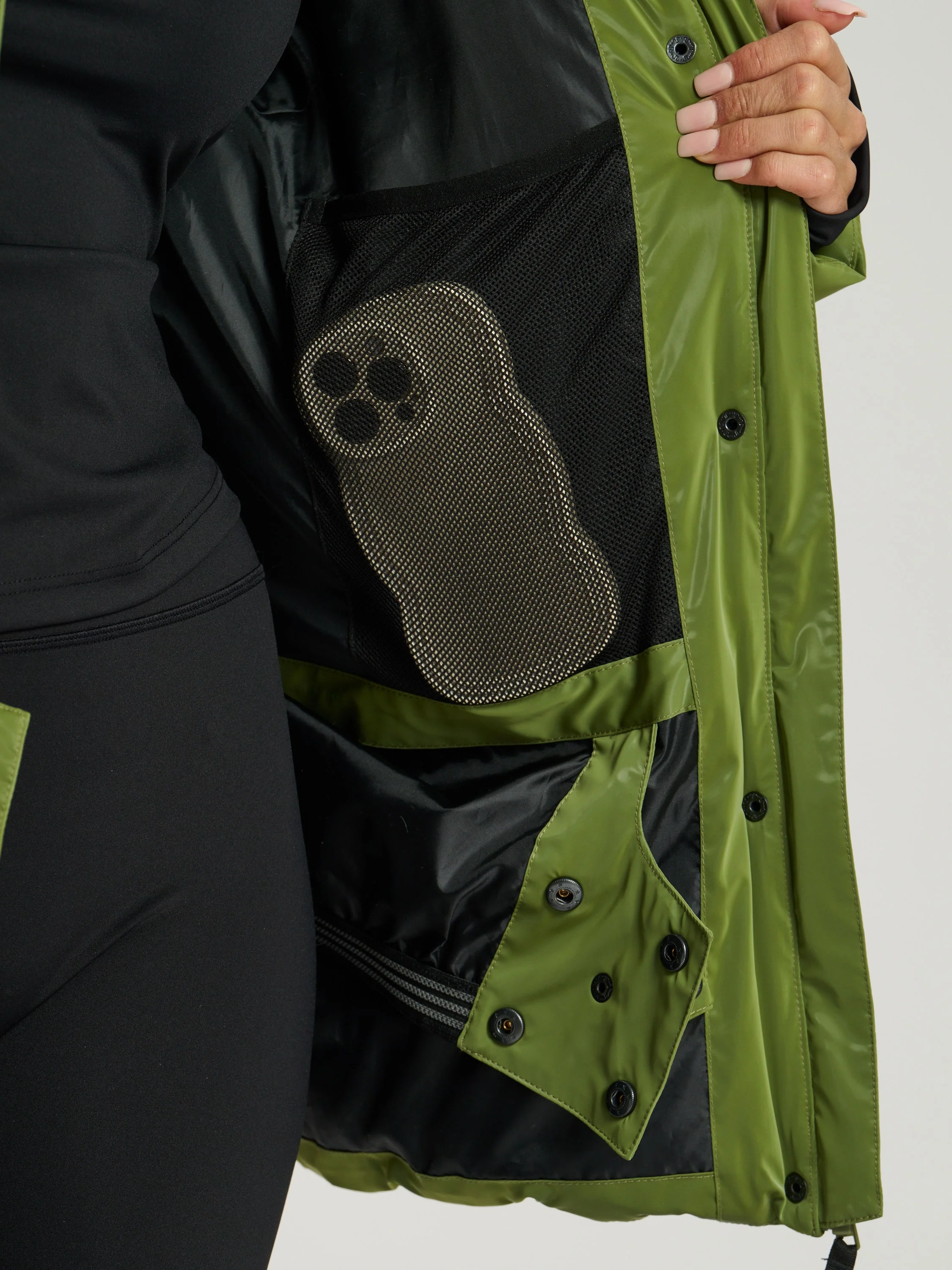 Cloud Padded Jacket in Green - Image 6