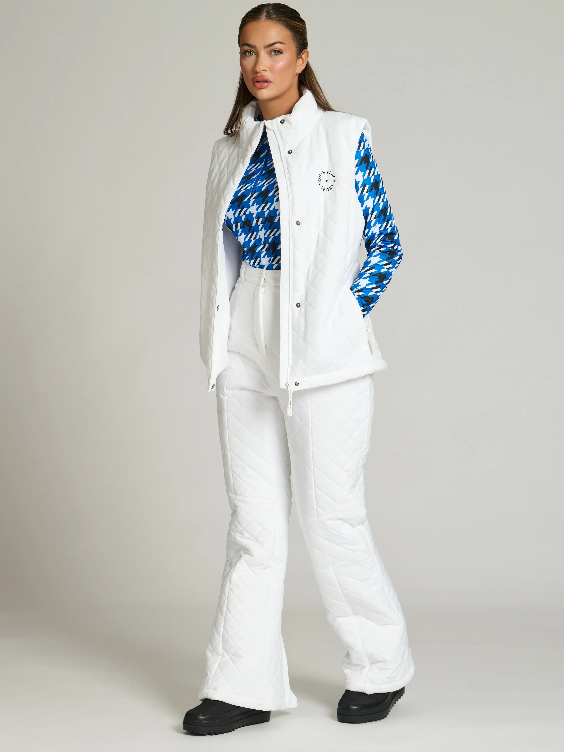 Peak Padded Gilet in Snow White - Image 4